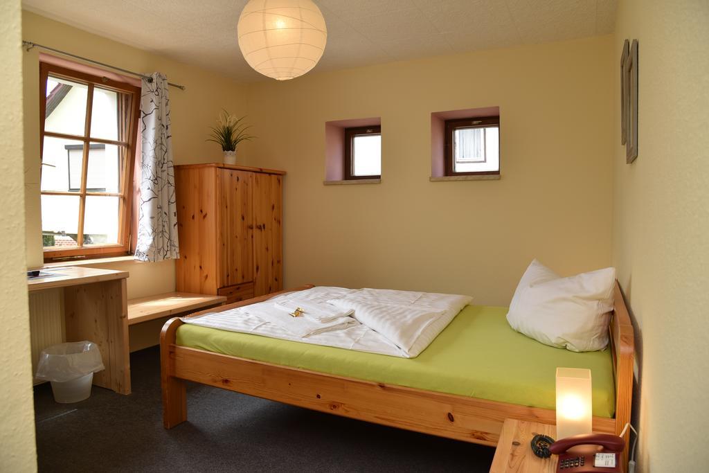 Thueringer Landhotel Edelhof Uhlstadt-Kirchhasel Екстер'єр фото