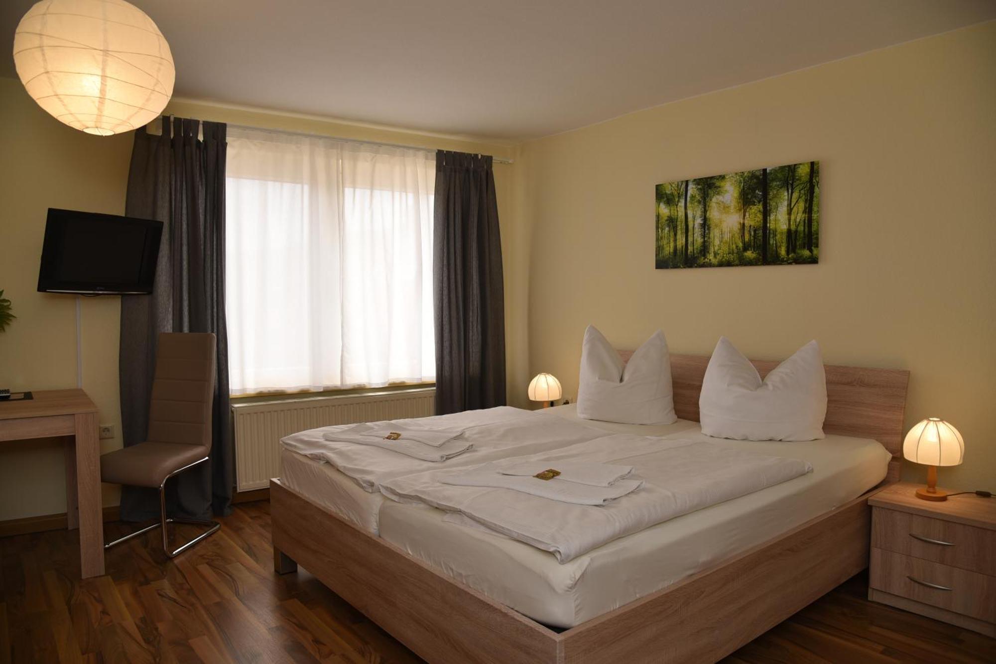 Thueringer Landhotel Edelhof Uhlstadt-Kirchhasel Екстер'єр фото